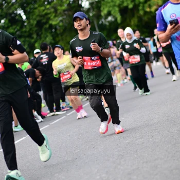 Runner Photo 4136031