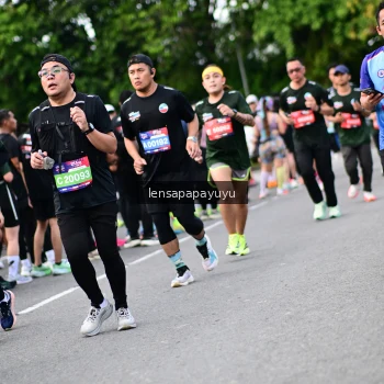 Runner Photo 4136032