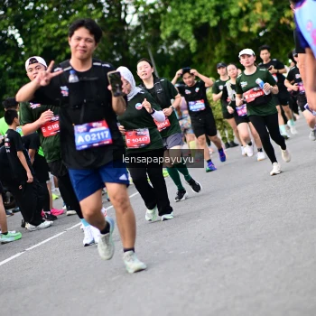 Runner Photo 4136041