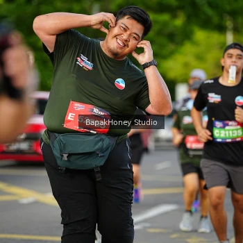 Runner Photo 4136050
