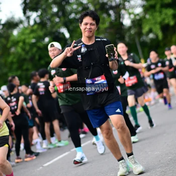 Runner Photo 4136051