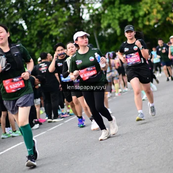 Runner Photo 4136053