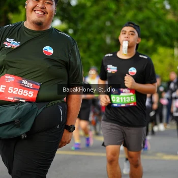 Runner Photo 4136059