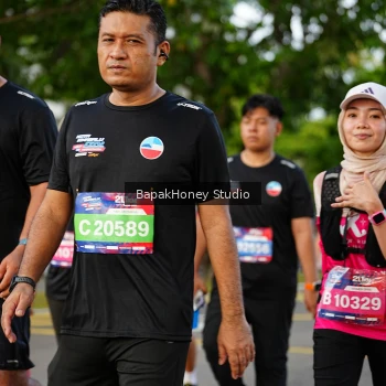 Runner Photo 4136088