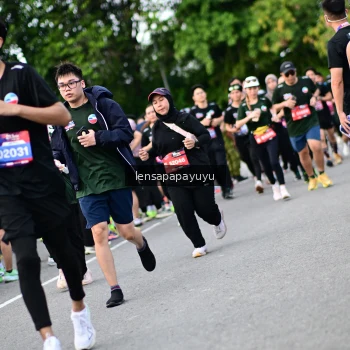 Runner Photo 4136094