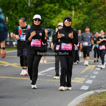 Runner Photo 4136098