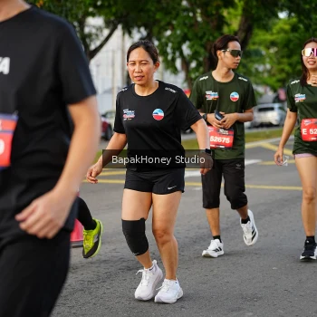 Runner Photo 4136101