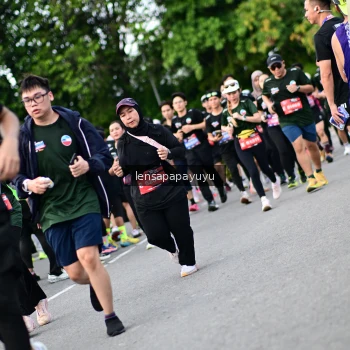 Runner Photo 4136103