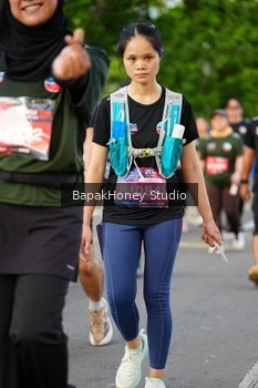 Runner Photo 4136106
