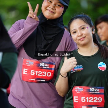 Runner Photo 4136110