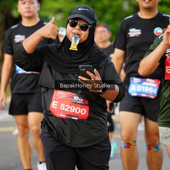 Runner Photo 4136123