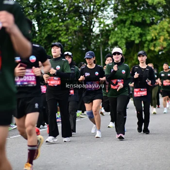 Runner Photo 4136141
