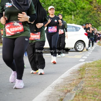 Runner Photo 4136159