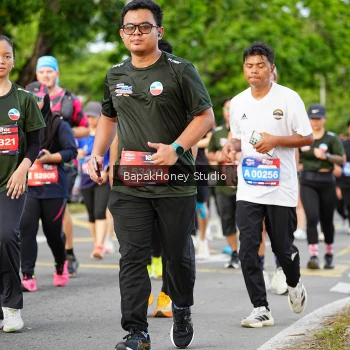 Runner Photo 4136164