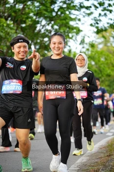 Runner Photo 4136172