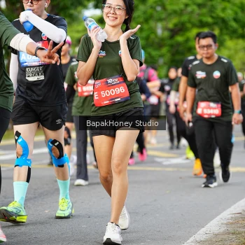 Runner Photo 4136173