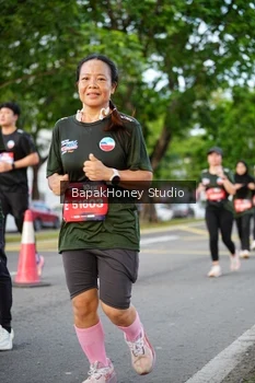 Runner Photo 4136178