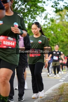 Runner Photo 4136187