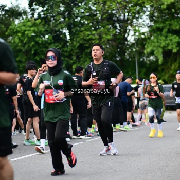Runner Photo 4136202