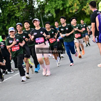 Runner Photo 4136216