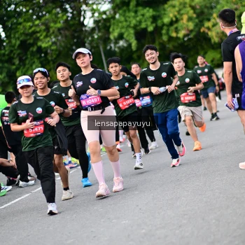 Runner Photo 4136218