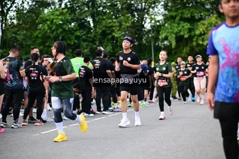 Runner Photo 4136219
