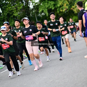Runner Photo 4136220