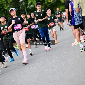 Runner Photo 4136221