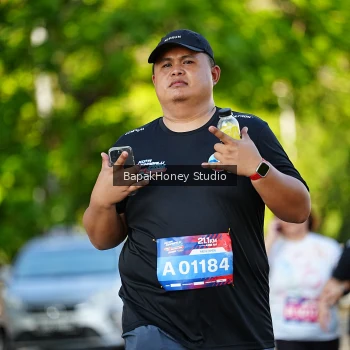 Runner Photo 4136245