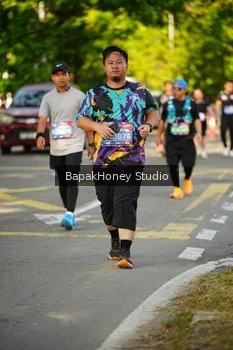 Runner Photo 4136268