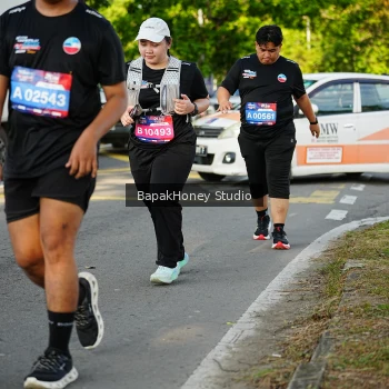 Runner Photo 4136276