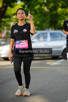 Runner Photo 4136302