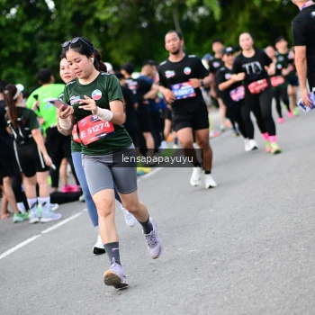 Runner Photo 4136326