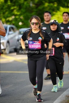 Runner Photo 4136328