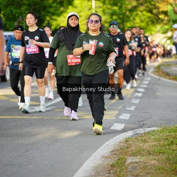 Runner Photo 4136329