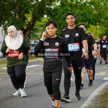 Runner Photo 4136349