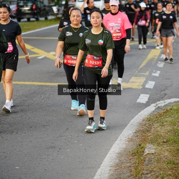 Runner Photo 4136368