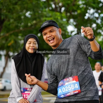 Runner Photo 4136379
