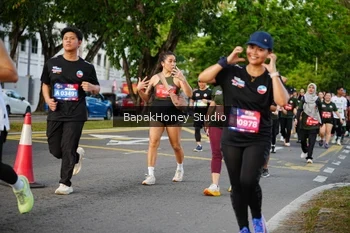 Runner Photo 4136380