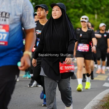 Runner Photo 4136410