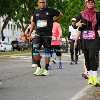 Runner Photo 4136435
