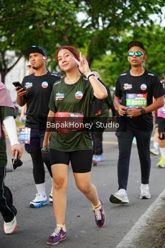 Runner Photo 4136440