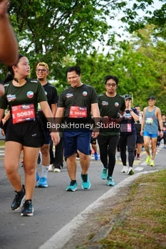 Runner Photo 4136443