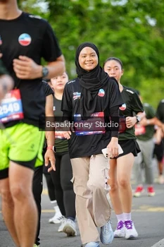 Runner Photo 4136461