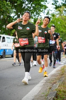 Runner Photo 4136470