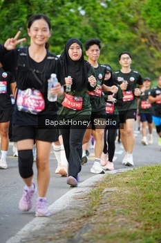 Runner Photo 4136479