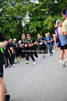 Runner Photo 4136484
