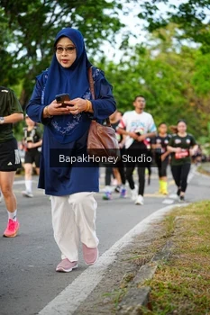 Runner Photo 4136494