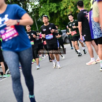 Runner Photo 4136516