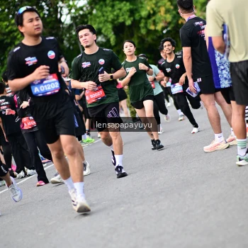 Runner Photo 4136517